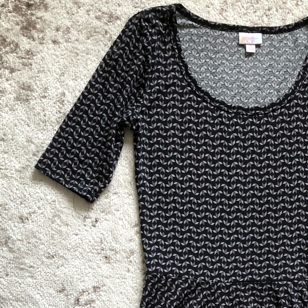 Lularoe Nicole Dress - Size Small